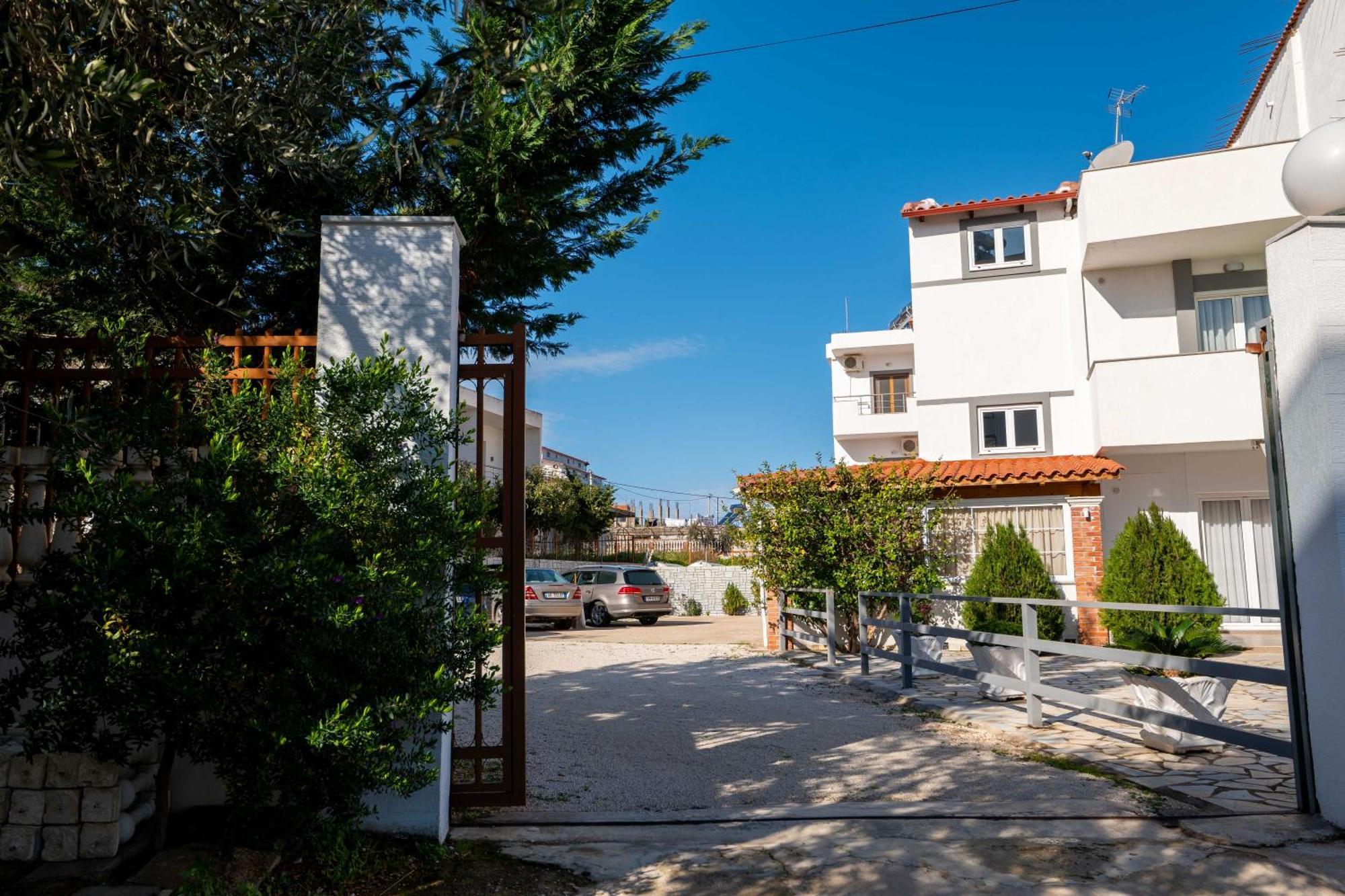 Apartments Aktea クサミル エクステリア 写真